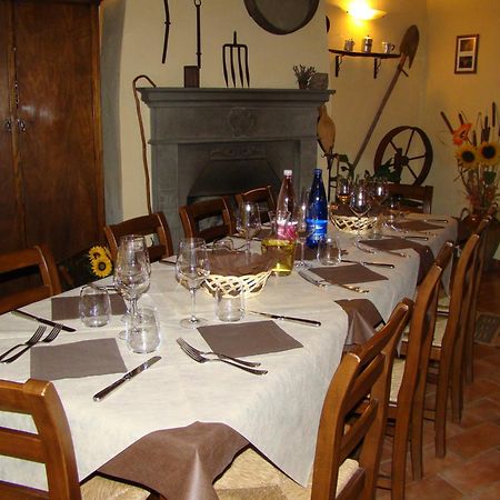 Badia Il Vingone Guest House Citta di Castello Bagian luar foto