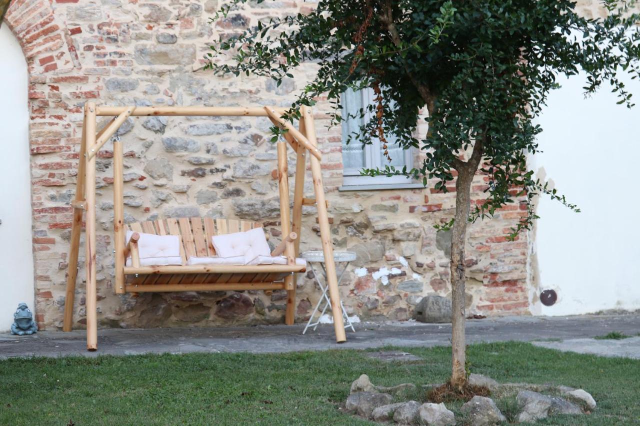 Badia Il Vingone Guest House Citta di Castello Bagian luar foto