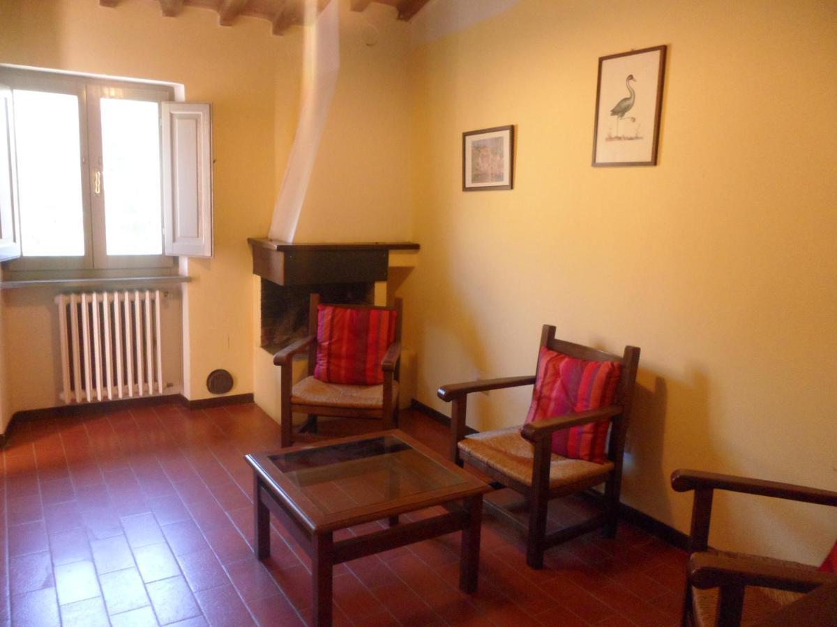 Badia Il Vingone Guest House Citta di Castello Bagian luar foto