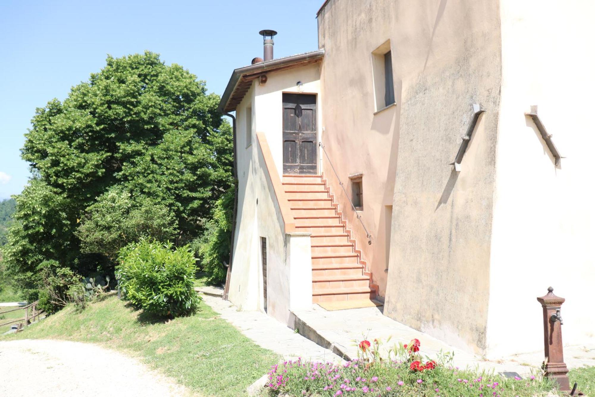 Badia Il Vingone Guest House Citta di Castello Bagian luar foto