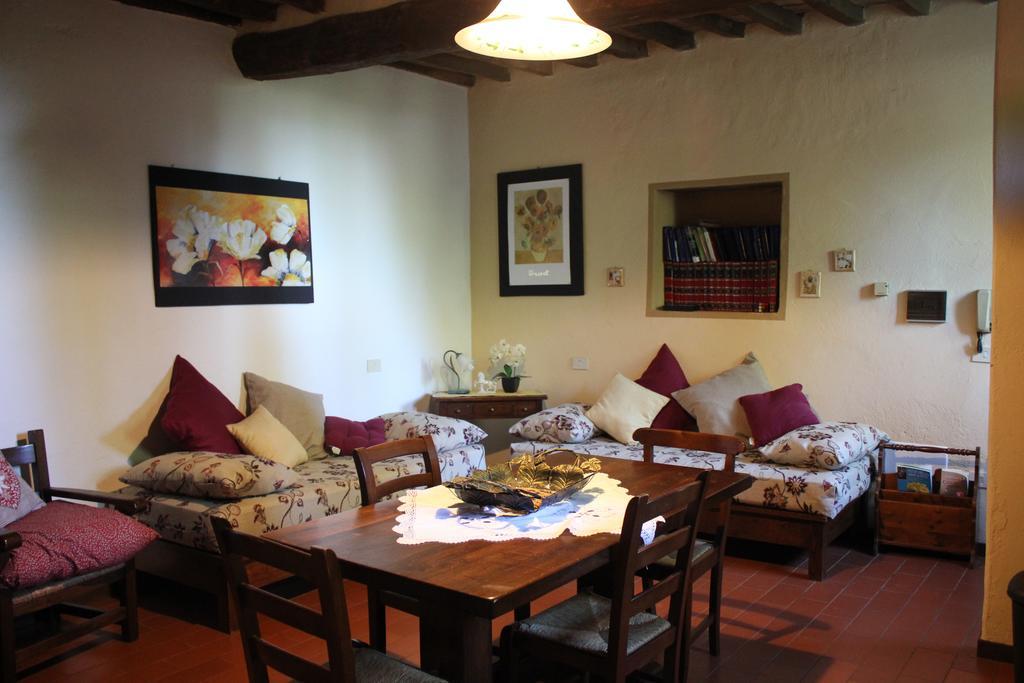 Badia Il Vingone Guest House Citta di Castello Bagian luar foto