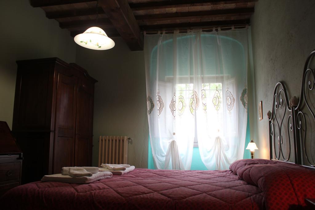 Badia Il Vingone Guest House Citta di Castello Bagian luar foto